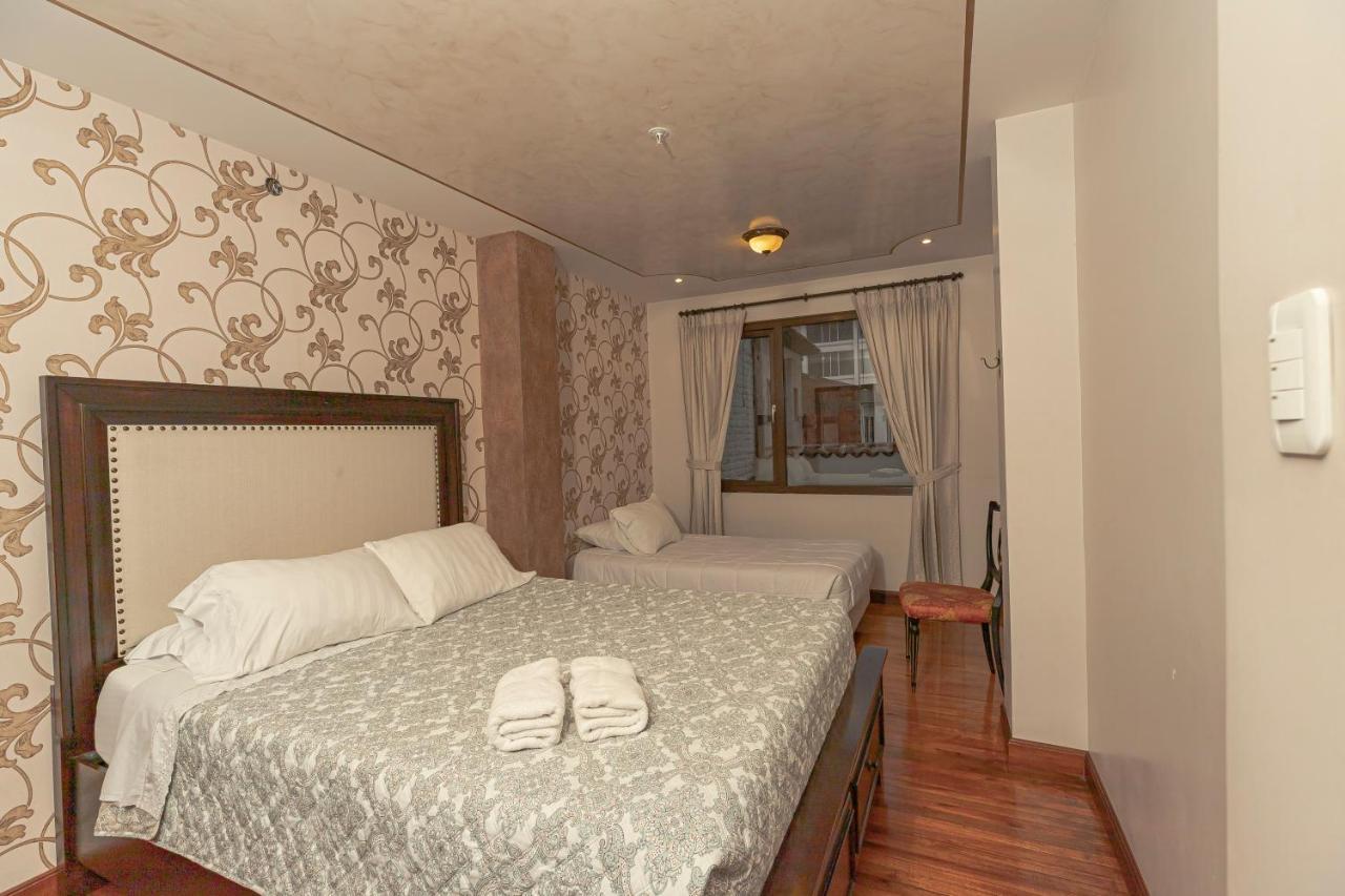 Hotel Azul De La Plaza By Chat Noir Куенка Екстер'єр фото